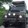 Land Rover mit Winde und Schnorchel